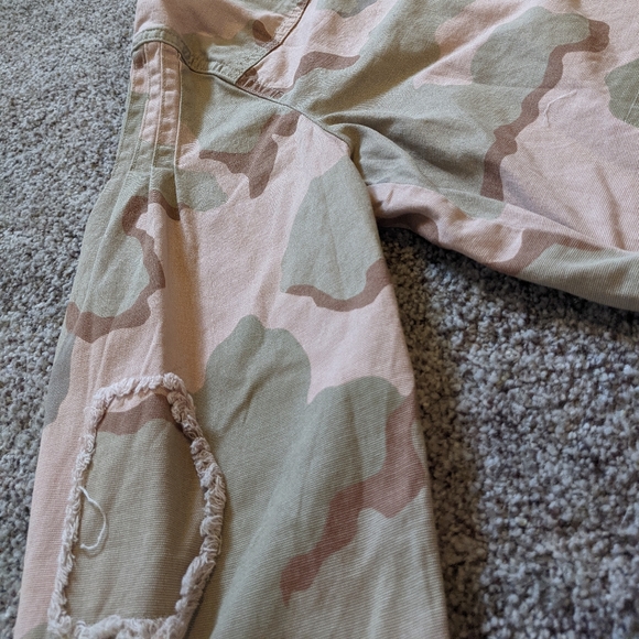 Anthropologie Camo Jacket Size L - Picture 6 of 7